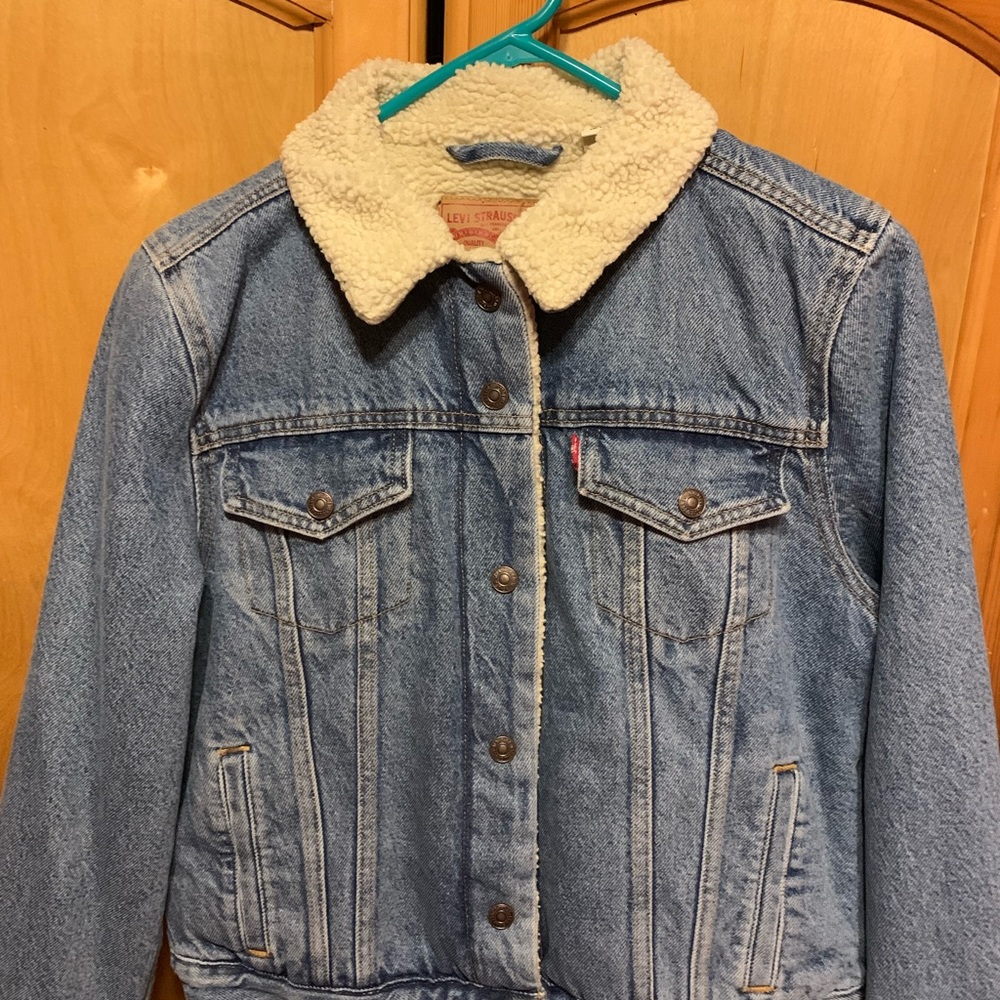 Levi’s Sherpa jacket